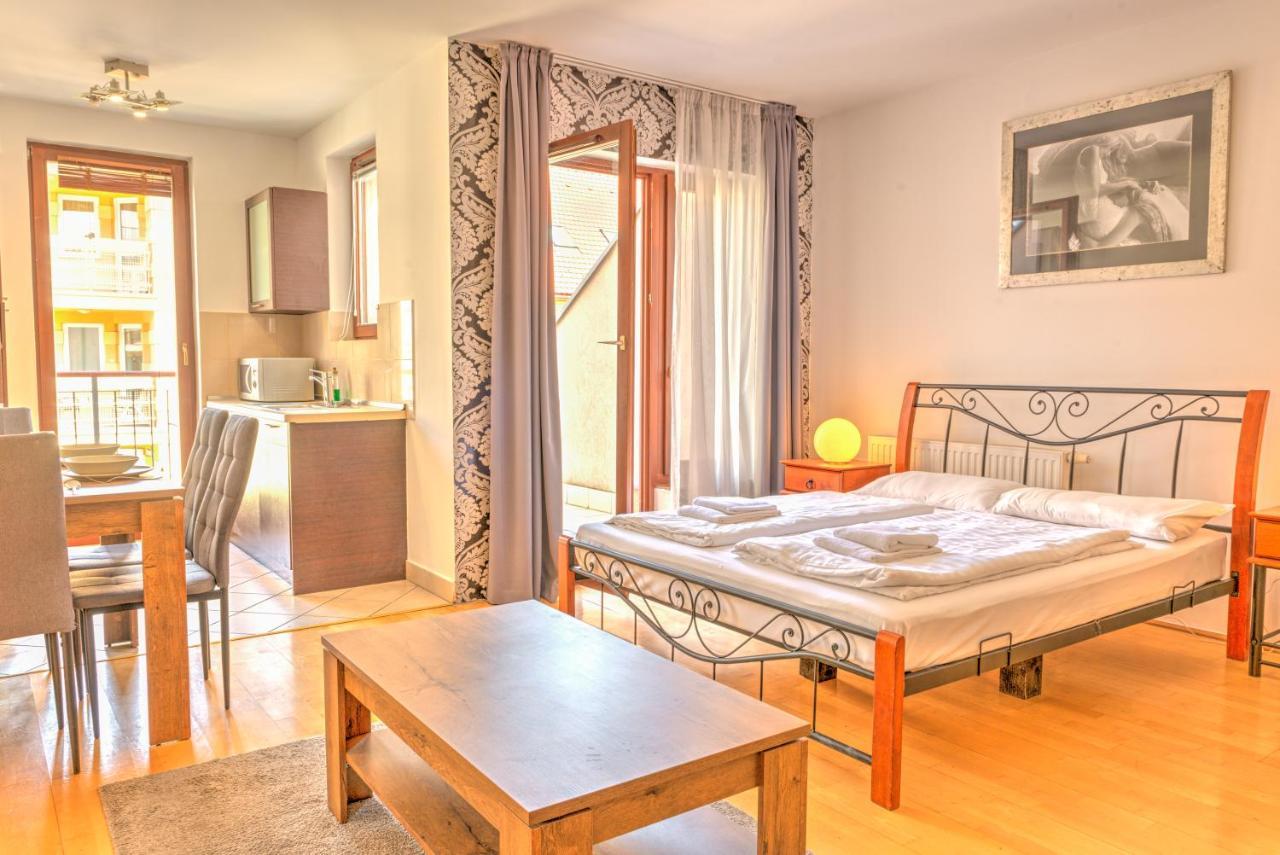Central Apartments Budapest Ngoại thất bức ảnh