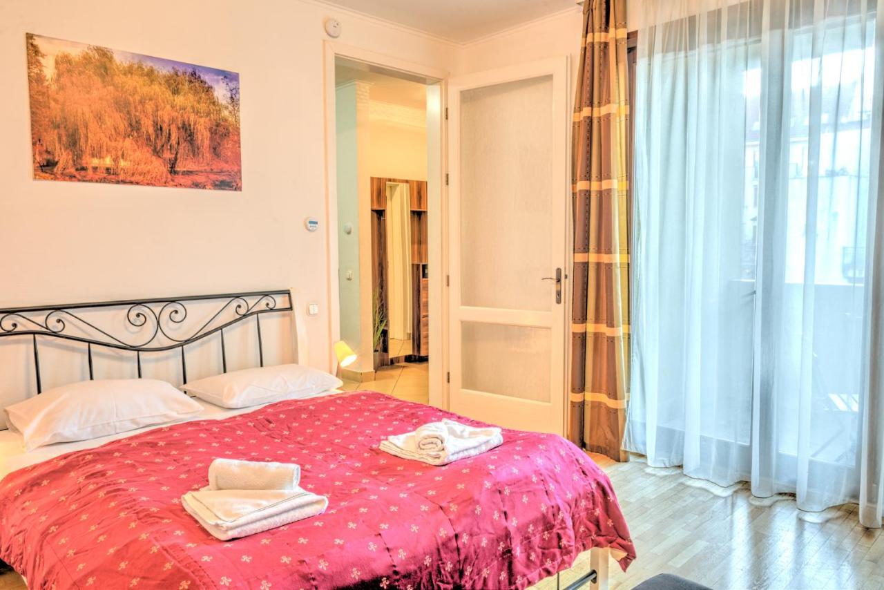 Central Apartments Budapest Ngoại thất bức ảnh