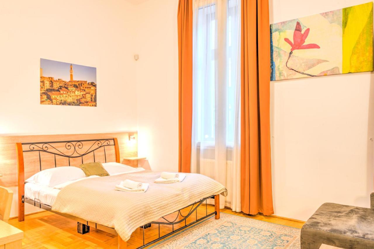 Central Apartments Budapest Ngoại thất bức ảnh